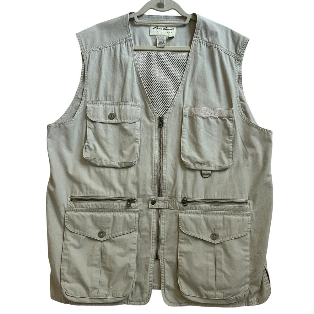 VTG Eddie Bauer Voyager Vest 2919 Men's Size Large Beige 100% Heavyweight Cotton